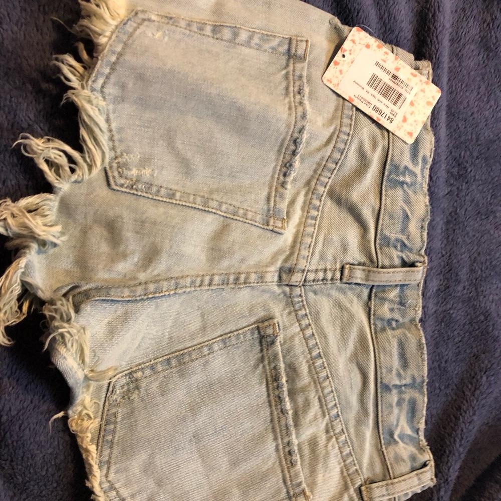 Free people women short size 24 new with tag